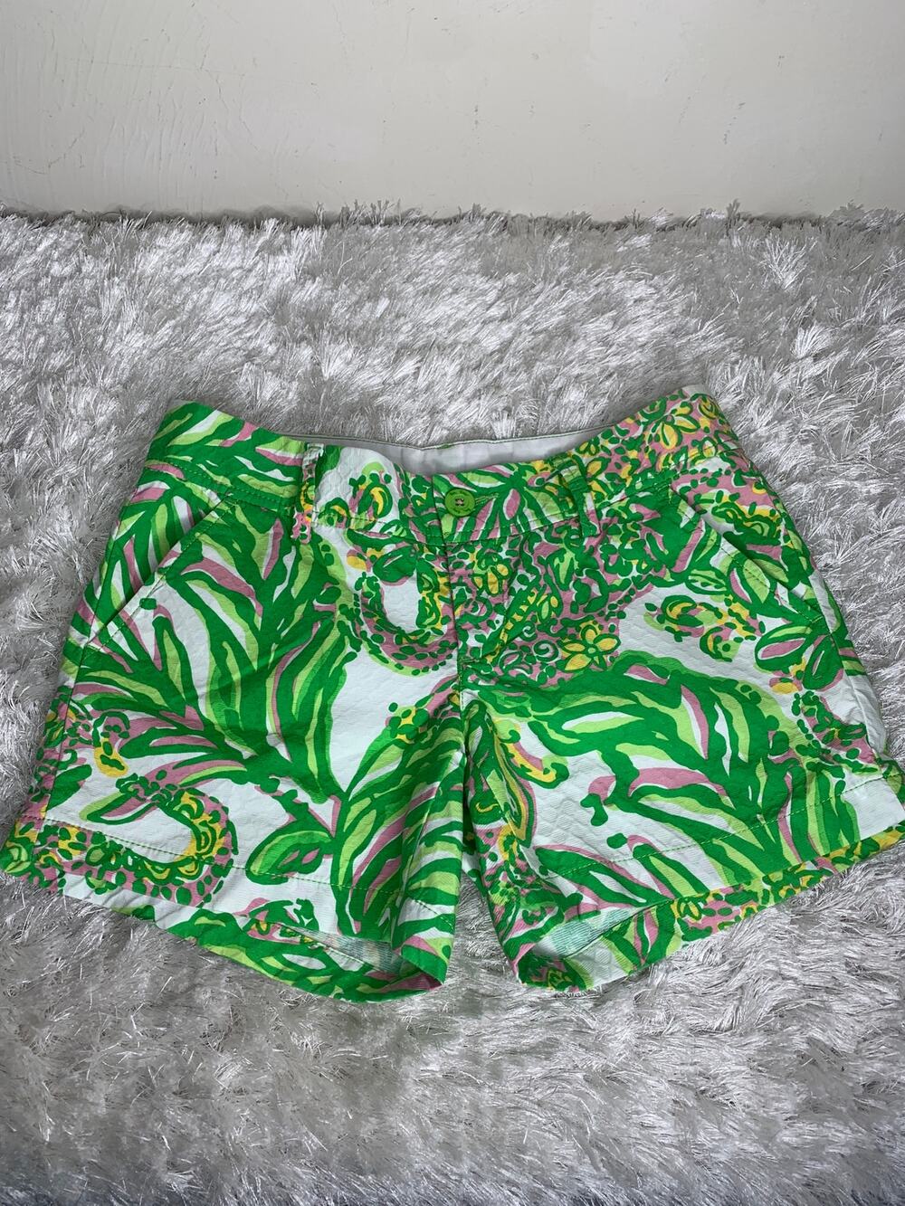 Women's Lilly Pulitzer Callahan Short sZ 2 Seeing Pink Elephants Green Pink